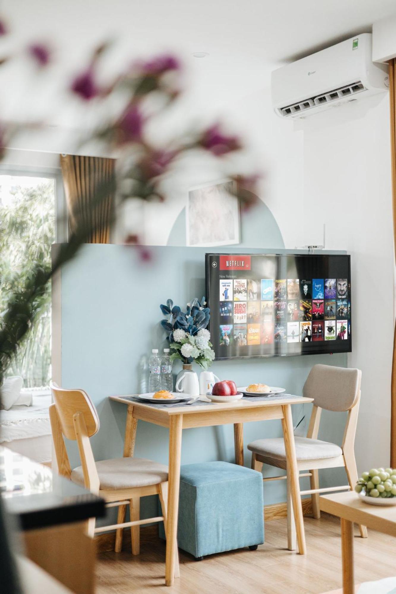 The Euphoria Sophisticated Style - Stay 24H Hanoi Luaran gambar