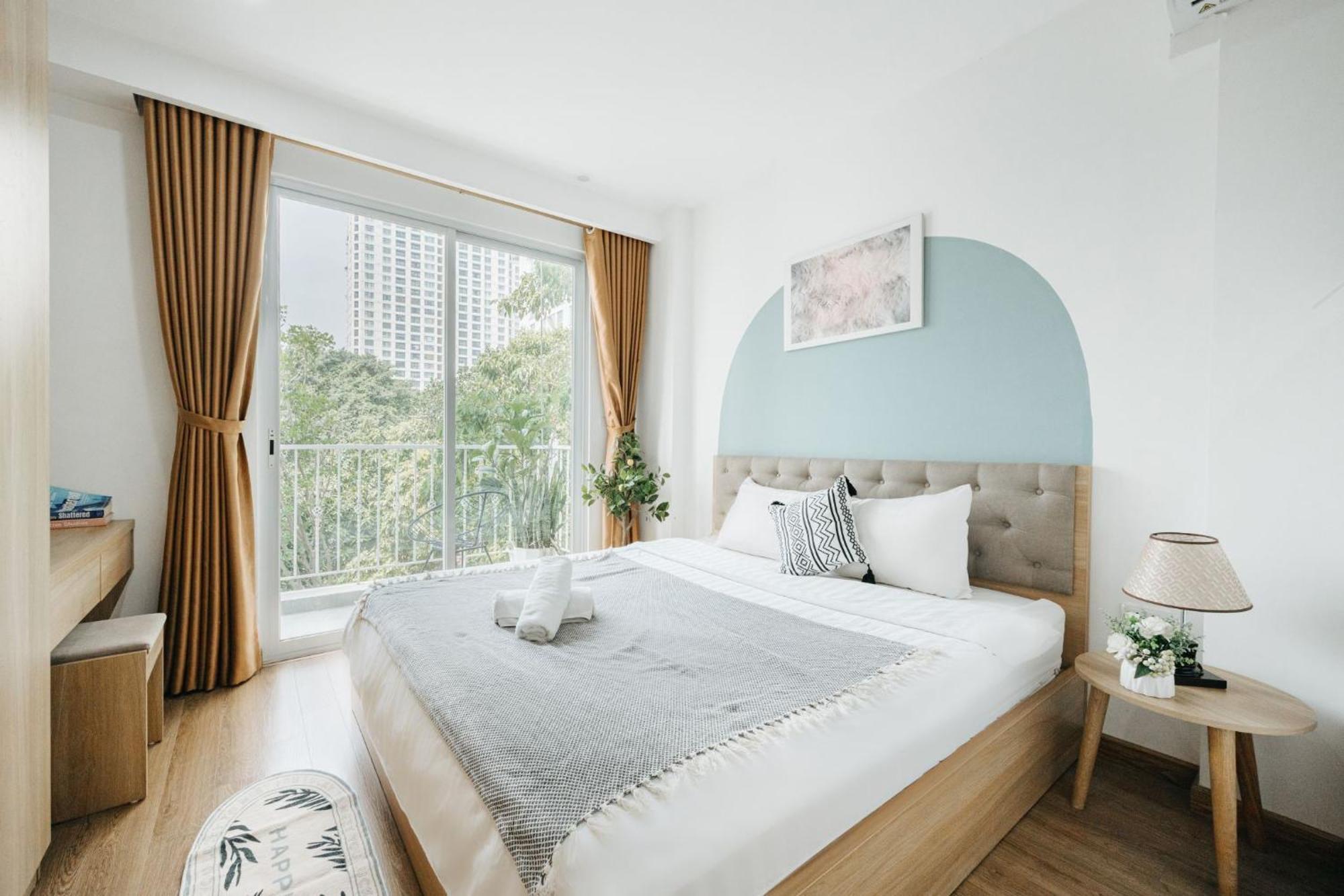 The Euphoria Sophisticated Style - Stay 24H Hanoi Luaran gambar