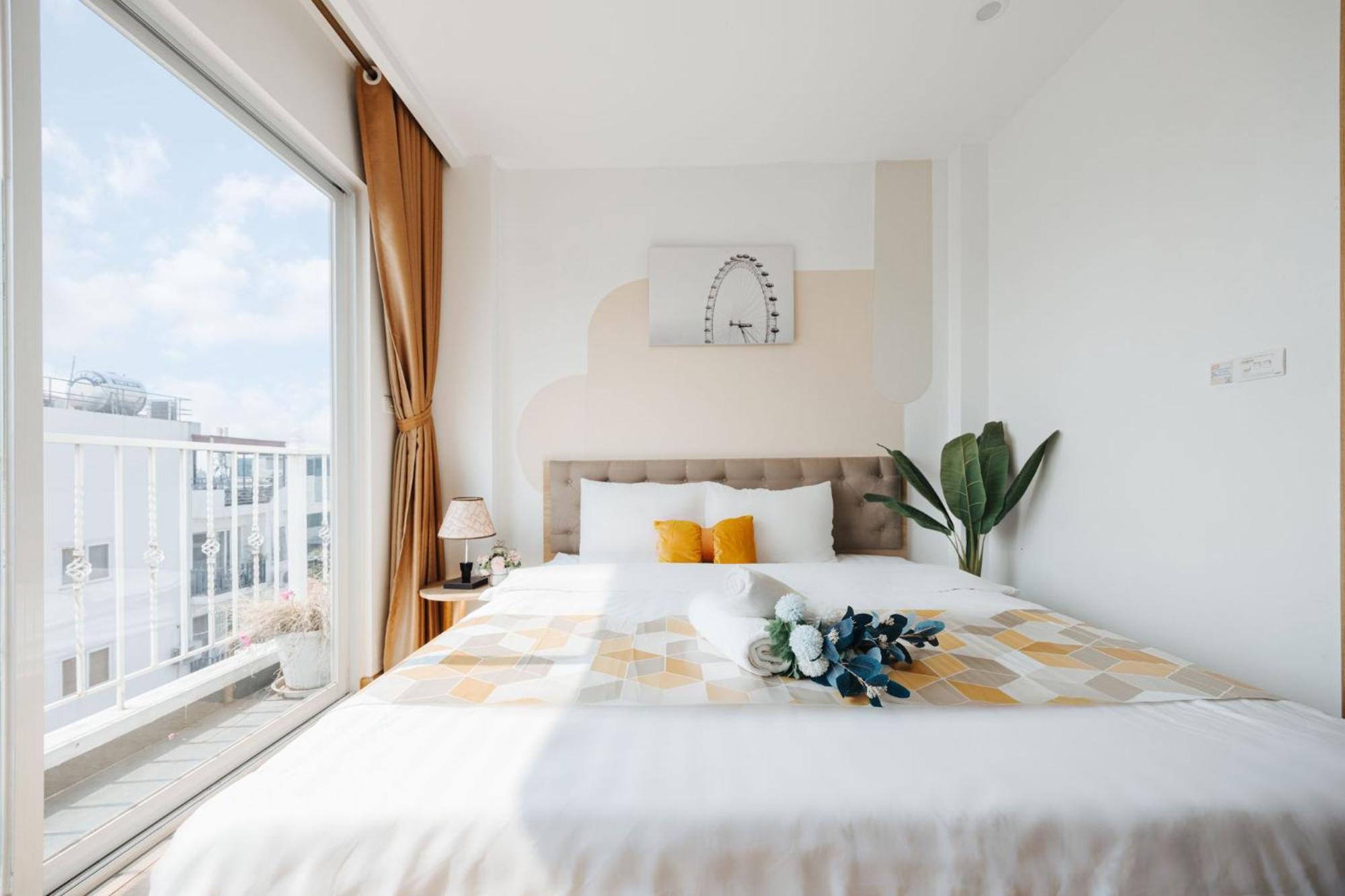 The Euphoria Sophisticated Style - Stay 24H Hanoi Luaran gambar