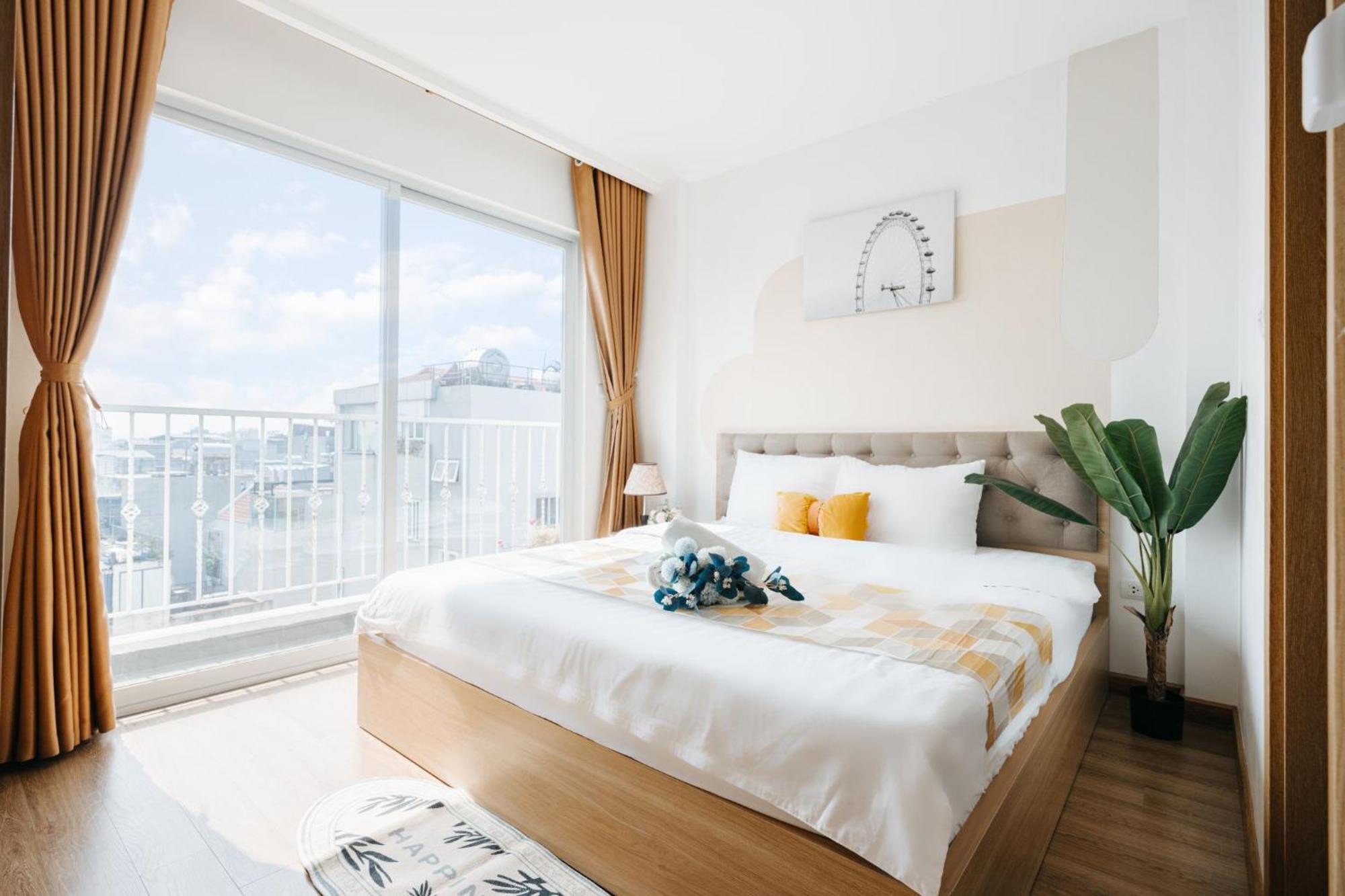 The Euphoria Sophisticated Style - Stay 24H Hanoi Luaran gambar